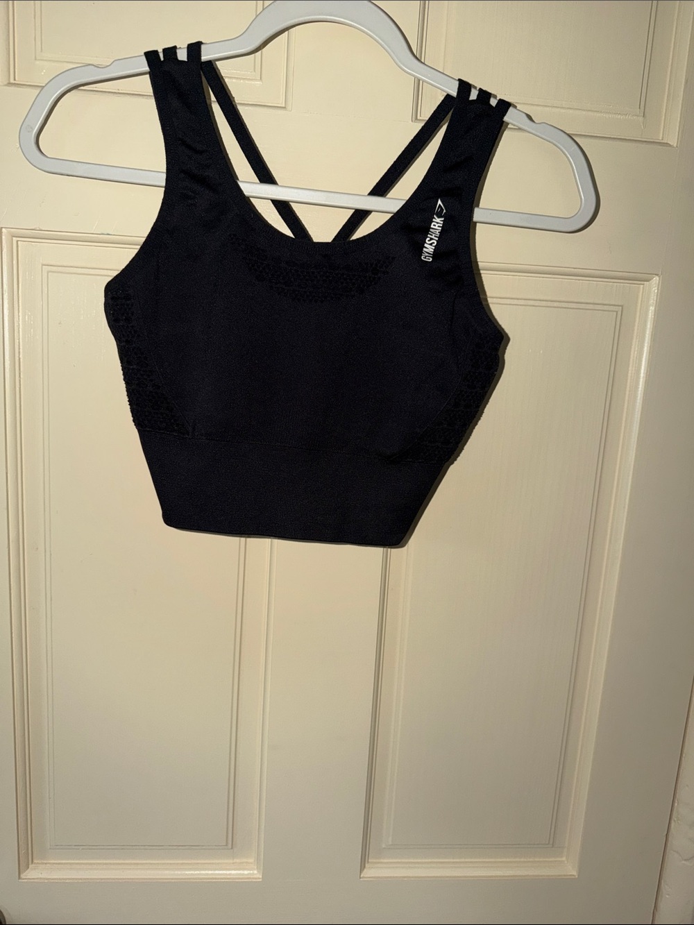Gymshark Black Seamless Crop Sports Bra with Double-Strap Back
